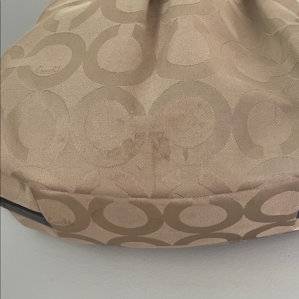 Coach Madison Maggie Signature Shoulder Bag - Picture 7 of 11